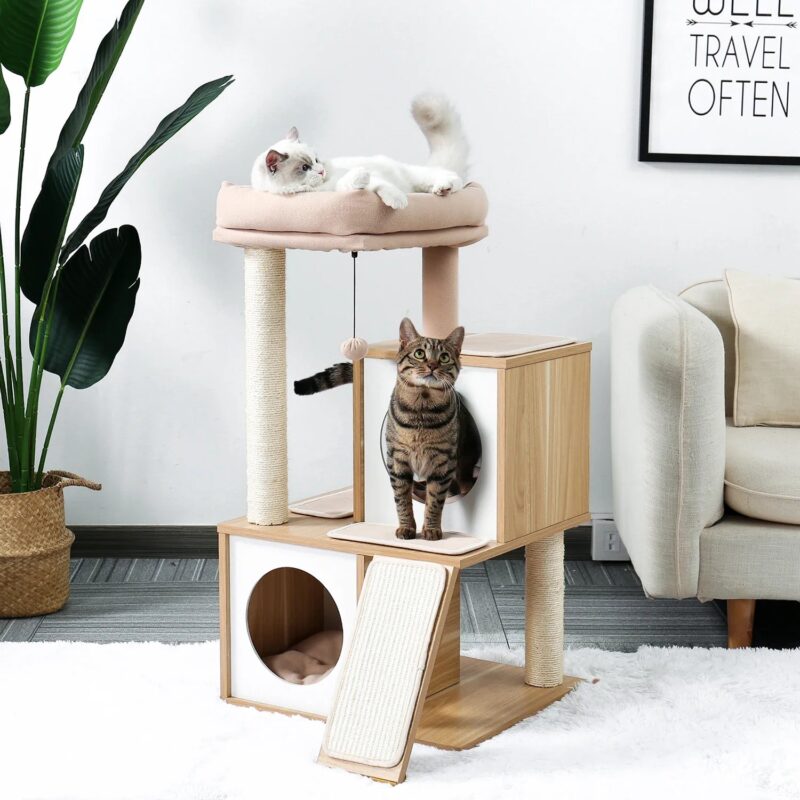 Katzenkratzbaum aus Holz mit Höhlen für Kätzchen und erwachsene Katzen